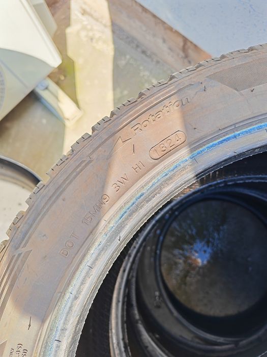 Cauciucuri iarna Hankook 235/45/R18