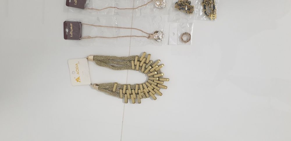 Bijuterii Dama Aurii