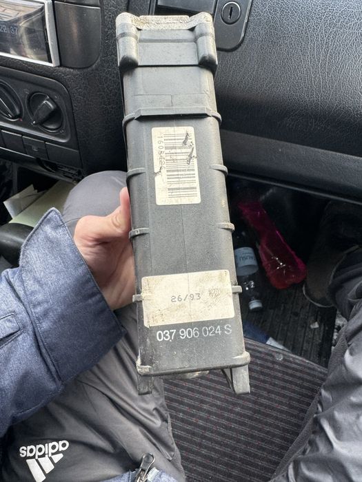 Продам ЭБУ для фольцваген b3,b4,гольф,джетта.
