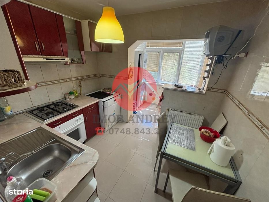 Apartament 3 camere de inchiriat, E3 – decomandat, etaj 2