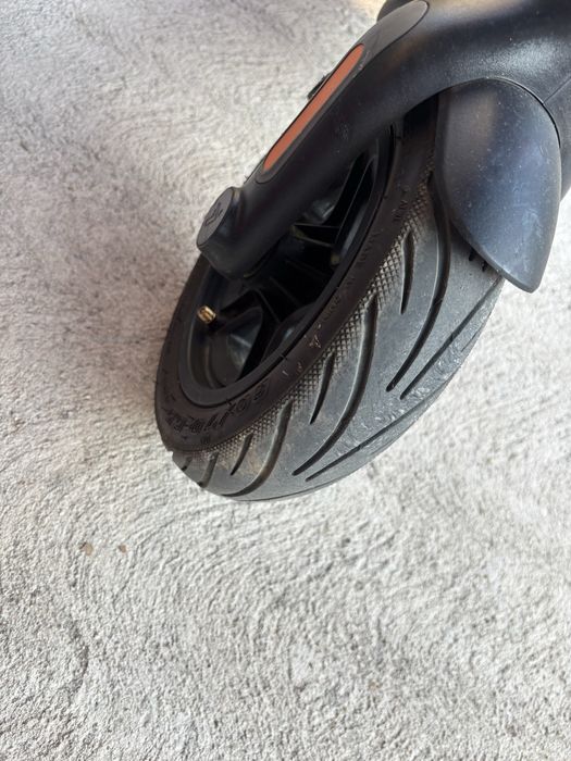 Trotineta Electrica Ninebot F2 Pro  Vand sau schimb