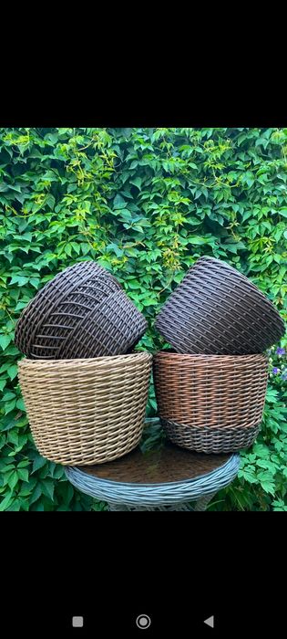 Кашпо из ротанга