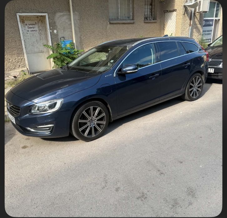 Volvo v60 хибрид