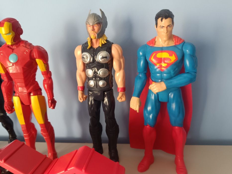 Lot jucarii Marvel super eroi