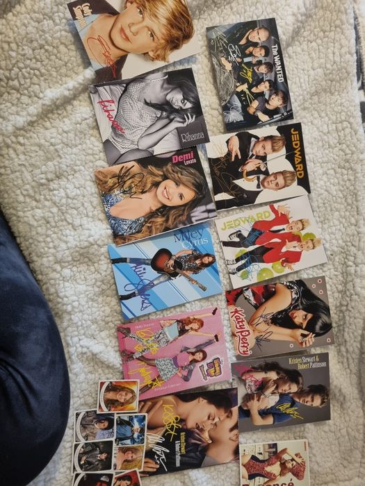 Картички с автограф