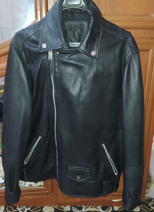 Мужской куртка сатылады