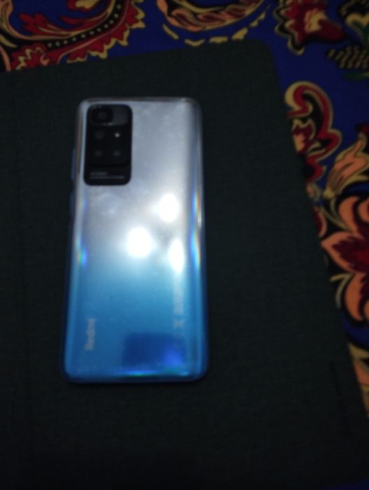 Телефон редми 10