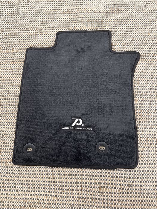 Полики для Prado 150