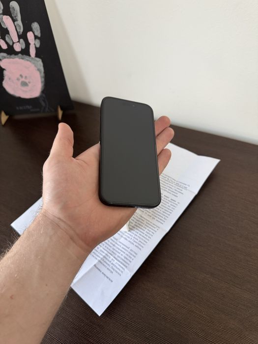 Iphone 16 емкость100%