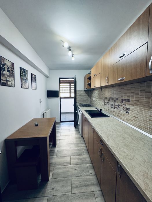 Garsoniera de inchiriat Trivale + loc de parcare