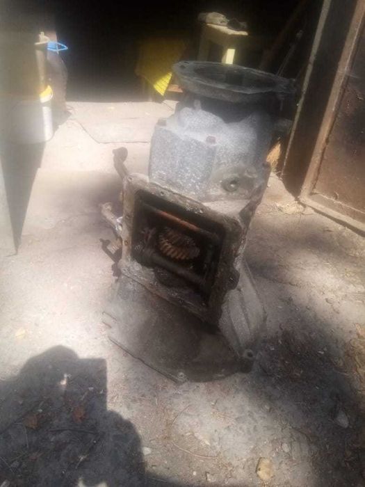 Продам коробку передач, механика Mitsubishi L300