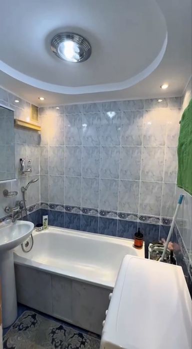 Продам 3 комнатную квартиру