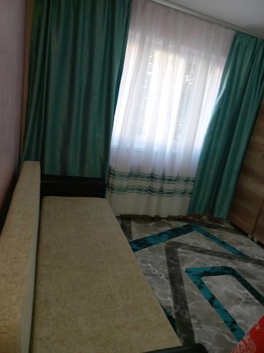 Vand apartament 2 camere Petrila