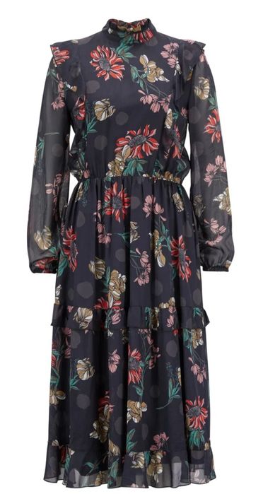 Страхотна дамска рокля HUGO BOSS  размер 42