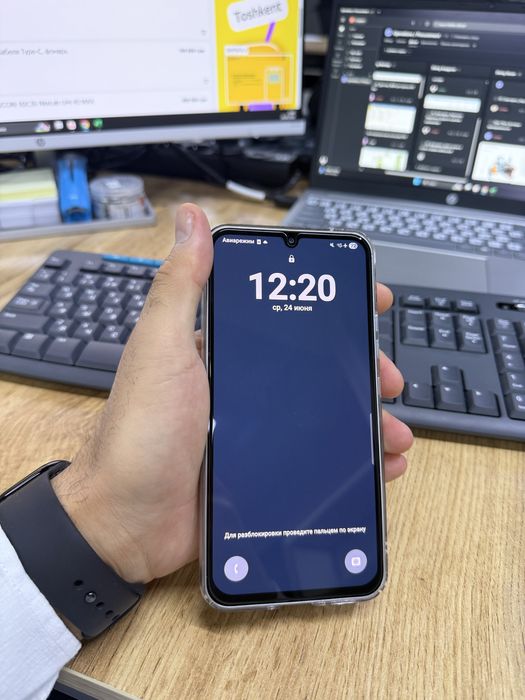 Samsung A34        .