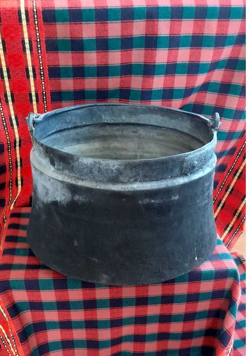 Бакърен котел голям