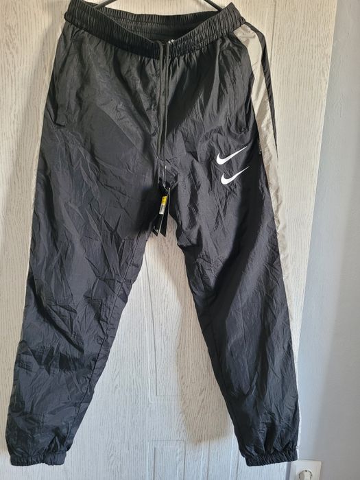 3 долнища на Nike размер Л