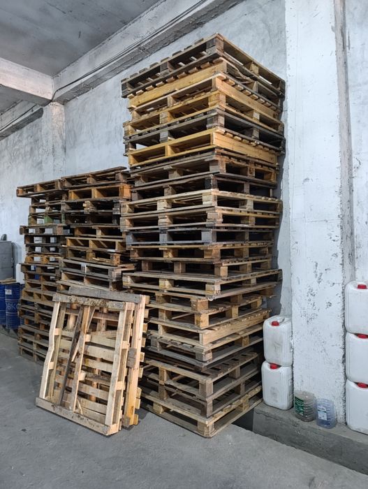 Паддон сотилади .