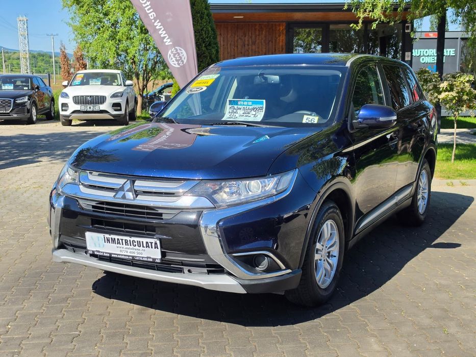 Mitsubishi Outlander Mitsubishi OUTLANDER 2016
