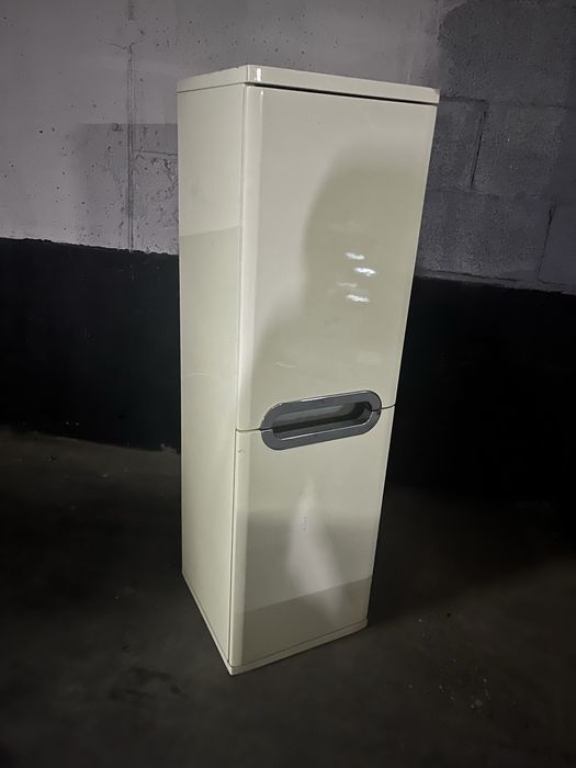 Шкаф навесной для ванной