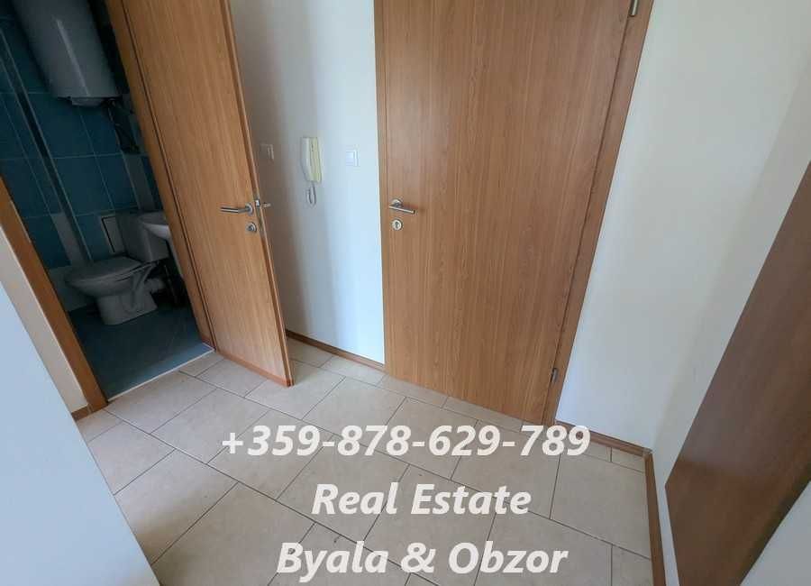 Продава се Двустаен апартамент в Обзор - 65 кв.м за 848 €/кв.м - Снимка #8