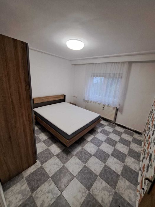 Apartament 3 Camere !