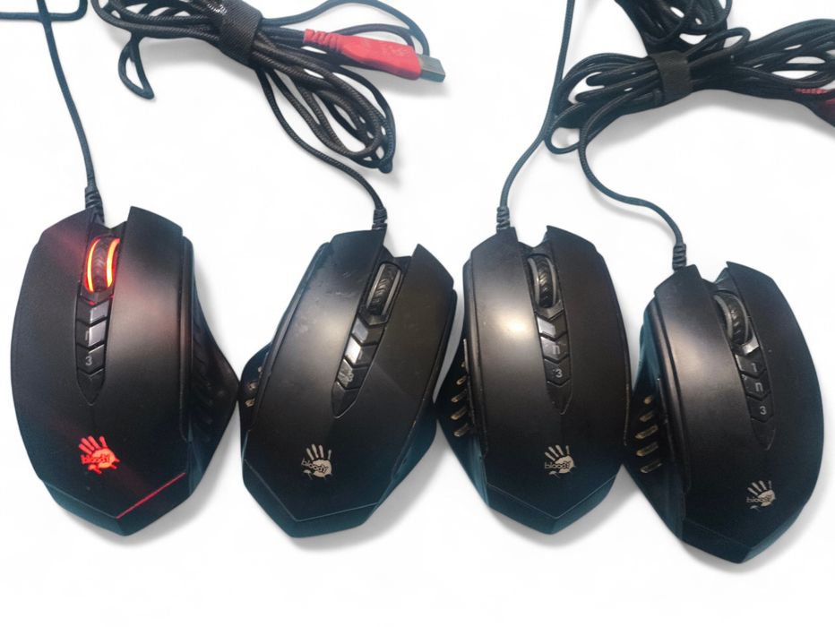 Bloody V8M продаю