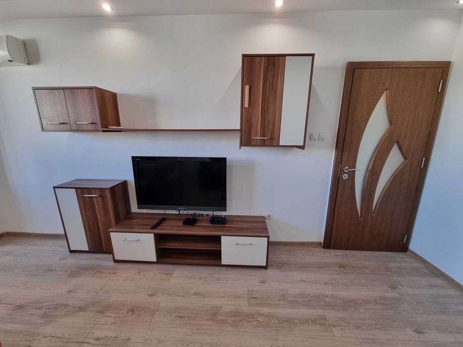 Дава се под наем Тристаен апартамент в Пловдив, Кючук Париж - 76 кв.м за 408 € - Снимка #7