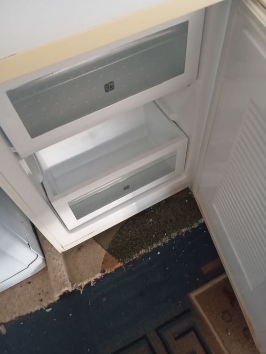 Продам холодильник samsung