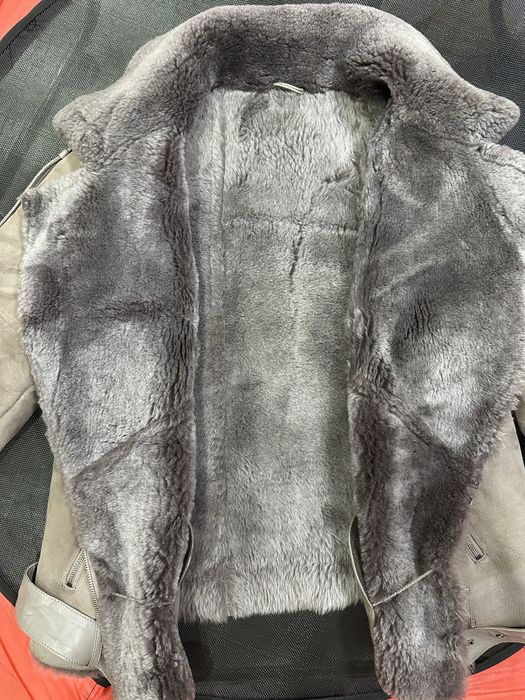 Женская дубленка