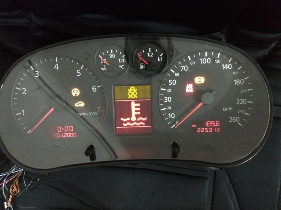 Ceasuri de bord A3 benzină și diesel VDO 8L0 920 932