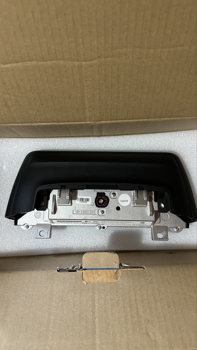 Ecran Navigatie Mare BMW F30 F31 F32 F34 F36 NBT Original OEM