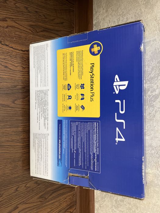 Продам Ps4 Slim Идеальное Состояние