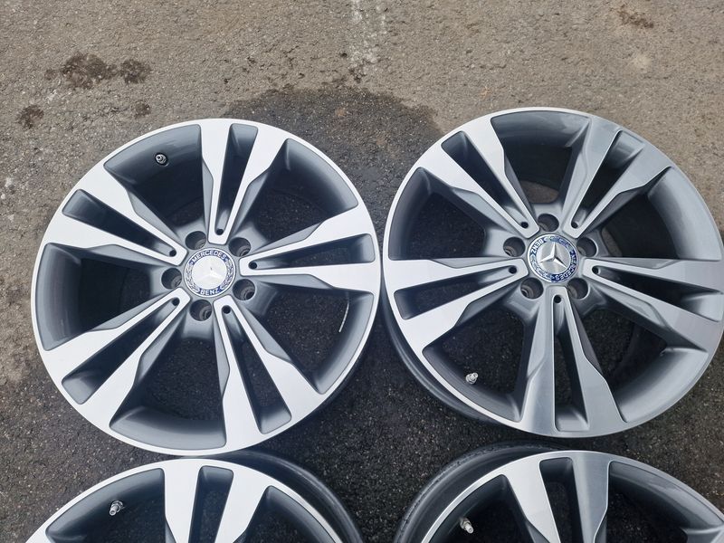 18цола Mercedes C,CLA,A-class Оригинални