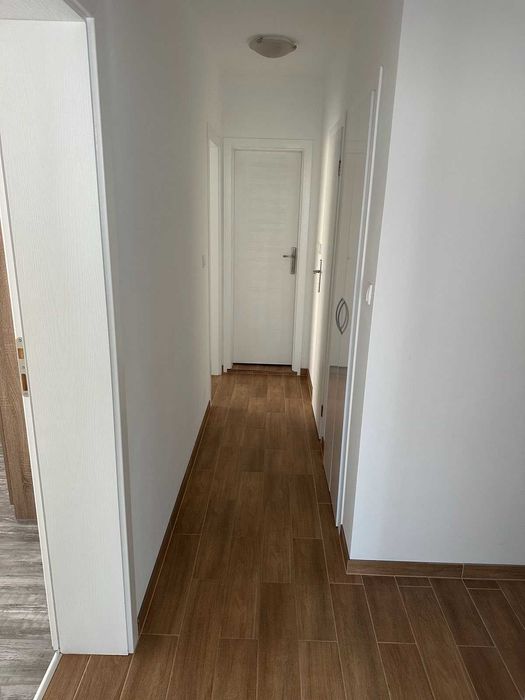 Дава се под наем Тристаен апартамент в Пловдив, Южен - 90 кв.м за 648.21 € - Снимка #5