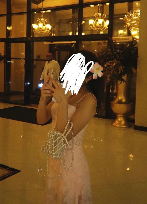 Платье , надето только 1 раз