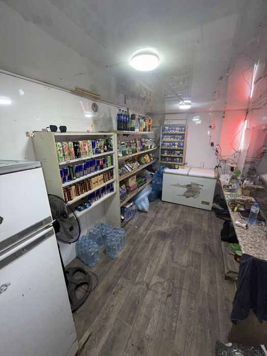 Бутка сотилади 2200$