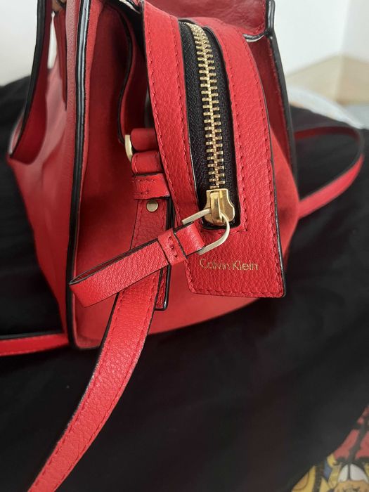 Дамска  чанта Calvin Klein