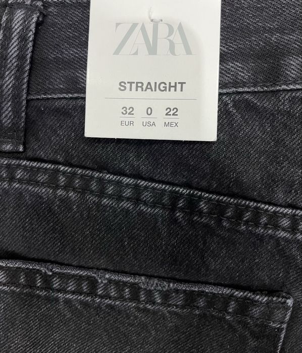 Дънки Zara с етикет