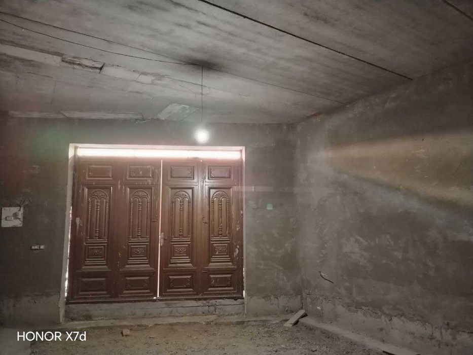 Buxoro shahar hududida bino sotiladi