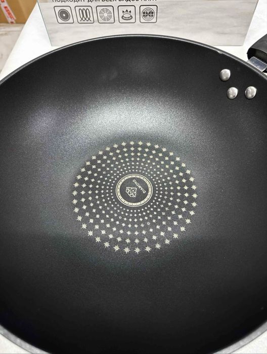 Продам вок сковороду