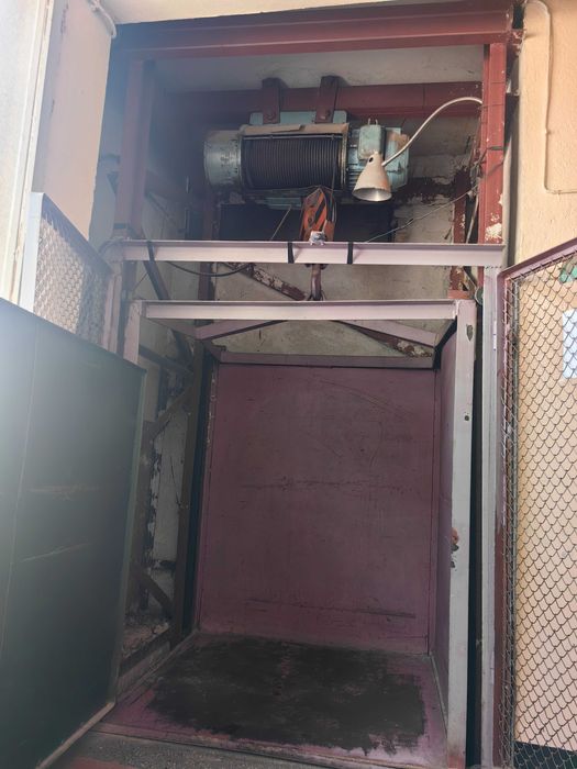 Продава се Промишлена сграда в София, 7-ми 11-ти километър - 520 кв.м за 400 €/кв.м - Снимка #19