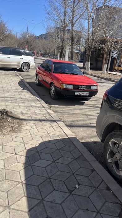 Продам ауди в отличном состояние