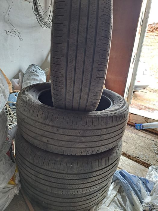 Продам шины Nexen 19