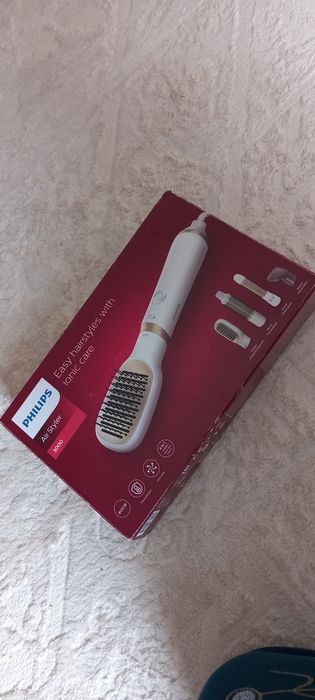 Продам фен стайлер Phillips