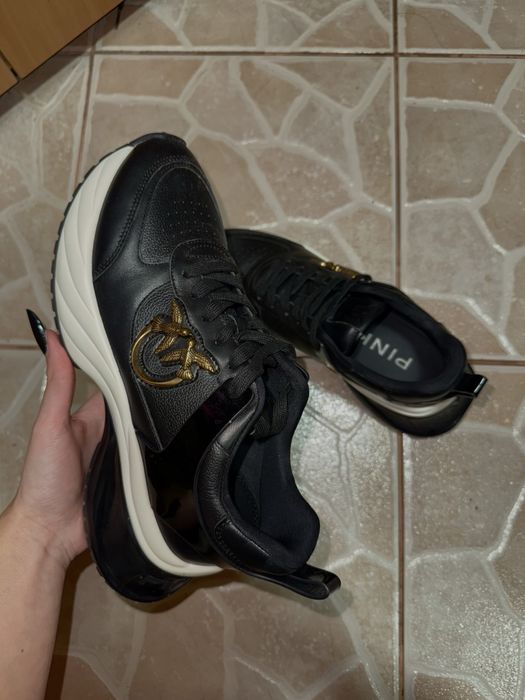 Adidasi din piele pinko