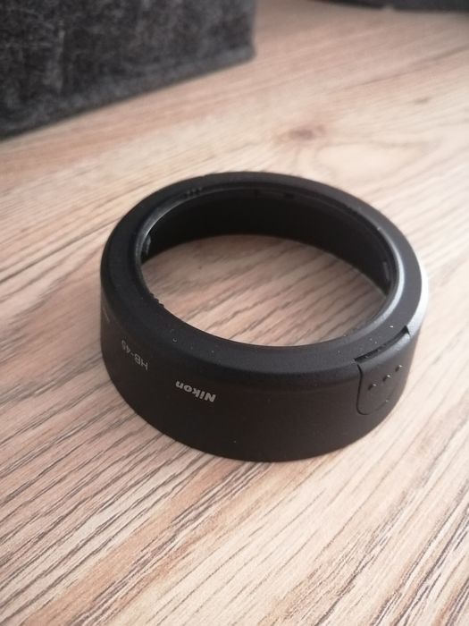 Продам Бленду и Крышку Nikon