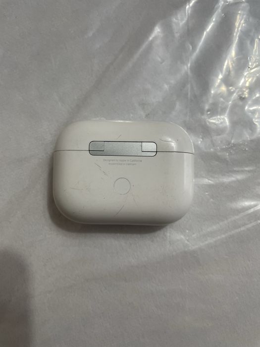 срочно продаю Airpods pro 2