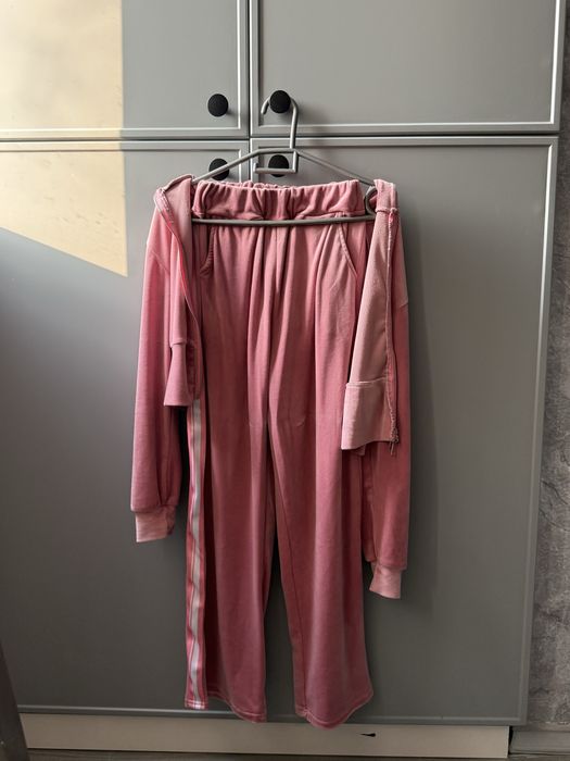 Двойка розовая.