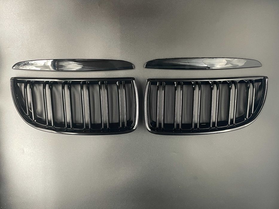 Grile duble negre M compatibile BMW Seria 1 3 4 5 6 7 X1 X5 X6